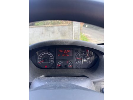 2021 Peugeot Boxer - thumbnail 12