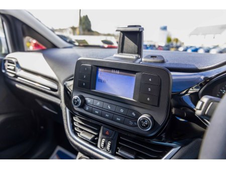 2018 Ford Fiesta - thumbnail 23