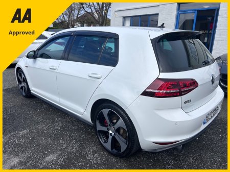 2015 Volkswagen Golf - thumbnail 5