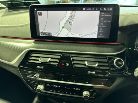 2020 BMW 5 Series - thumbnail 15