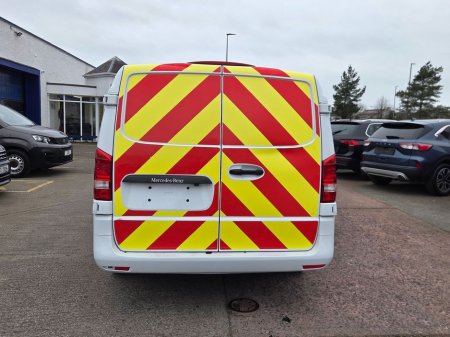2021 Mercedes-Benz Vito - thumbnail 5