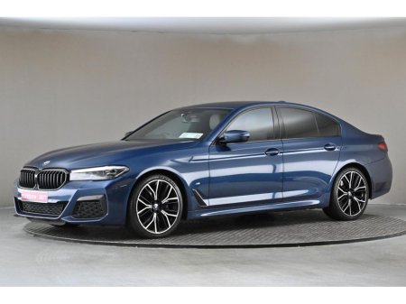 2021 BMW 5 Series - view 4