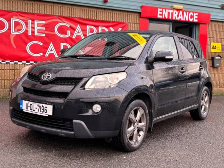 2011 Toyota Urban Cruiser - view 2