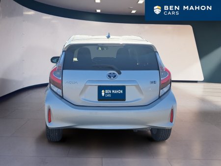 2020 Toyota Aqua - thumbnail 4