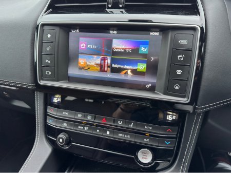 2016 Jaguar F-Pace - thumbnail 24