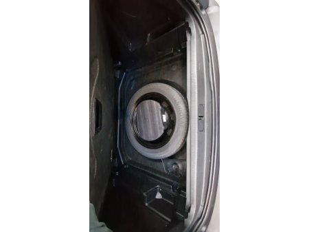 2021 Peugeot 3008 - thumbnail 2