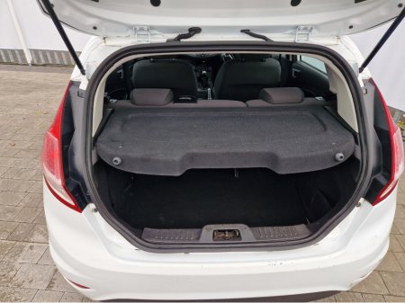 2017 Ford Fiesta ZETEC 1.25 60PS M5 5DR MCA 4DR €7,995 thumbnail