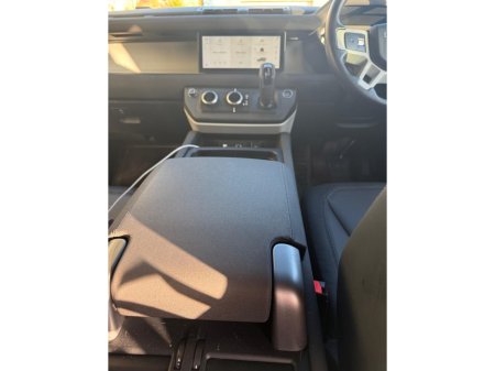 2022 Land Rover Defender - thumbnail 5