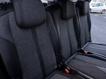 2019 Peugeot 5008 1.2 PETROL, ALLURE, 130BHP LOW KMS, NATIONWIDE WARRANTY, NEW NCT, AA APPROVED, FINANCE, 5 STAR REVIEWS €20,995 thumbnail