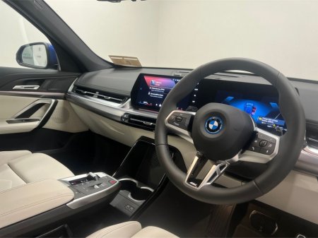 2026 BMW X1 xDrive25e M Sport thumbnail