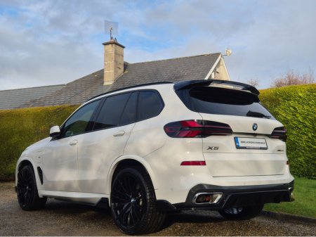 2024 BMW X5 M-SPORT  Pro - 50E 500 BHP €89,950 thumbnail