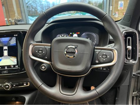 2020 Volvo XC40 €30950! 2020 VOLVO XC40 RECHARGE PLUG-IN HYBRID T5 1.5 AUTOMATIC / CRUISE CONTROL / 360° PARKING CAMERA / ELECTRIC MEMORY & HEATED SEATS / PANORAMIC SUNROOF / HEATED STEERING WHEEL / APPLE CARPLAY €30,950 thumbnail