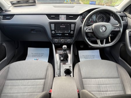 2016 Skoda Octavia - thumbnail 6