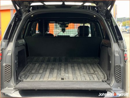 2024 Land Rover Discovery - thumbnail 13