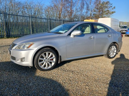 2009 Lexus IS 300 h - thumbnail 4