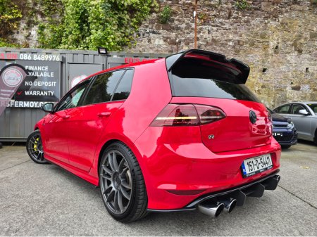 2015 Volkswagen Golf 2.0 TSI R 4X4 300PS 5DR €22,950 thumbnail