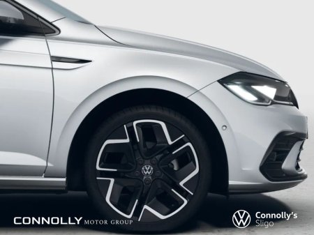 2026 Volkswagen Polo RLINE 75 1.0TSI 95HP €32,217 thumbnail