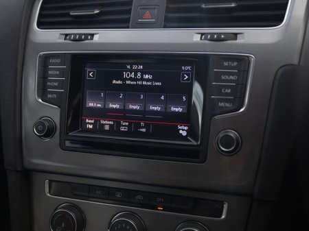 2014 Volkswagen Golf - thumbnail 15