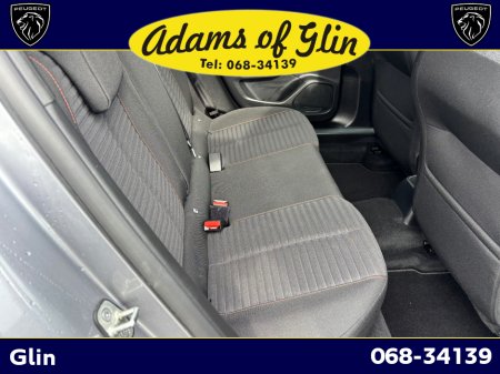 2023 Peugeot 2008 - thumbnail 11