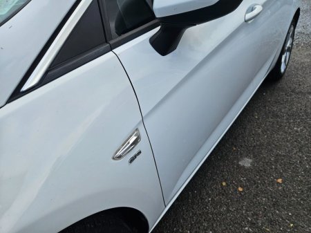2018 Vauxhall Astra 1.4 SRI 99BHP 5DR €12,990