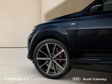 2026 Audi Q7 S-LINE TDI QUATTRO €132,995 thumbnail