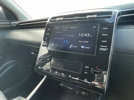 2022 Hyundai Tucson 2WD Executive HEV Auto €29,995 thumbnail