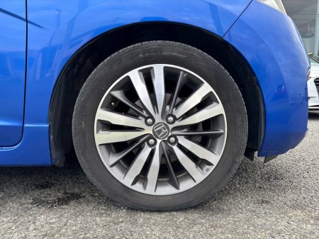 2014 Honda Fit - thumbnail 5