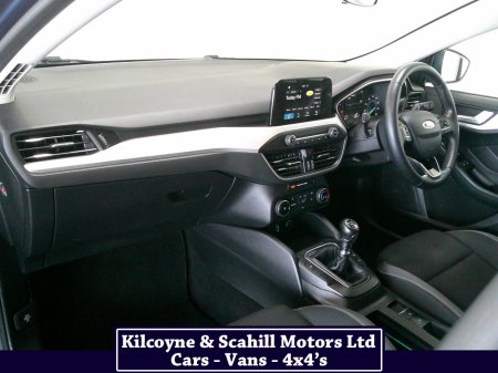 2019 Ford Focus - thumbnail 20