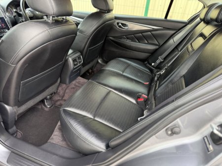 2016 Infiniti Q50 - thumbnail 13