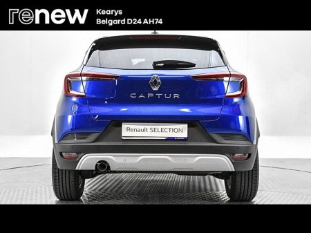 2021 Renault Captur TCe 100 Iconic €17,890 thumbnail