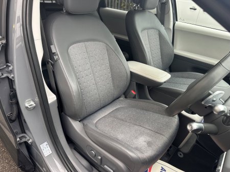 2022 Hyundai Ioniq 5 73kW Executive Plus €25,950 thumbnail