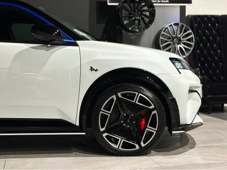 2026 Alpine A290 GTS 52KWH EVERY OPTION €49,950 thumbnail