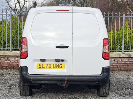 2022 Toyota Proace City Icon L1 Panel Van 1.5 Diesel with 3 seats in front and double sliding doors. thumbnail