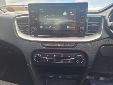 2020 Kia XCeed - thumbnail 11