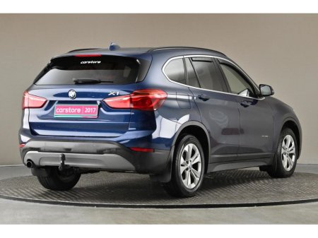 2017 BMW X1 - thumbnail 8