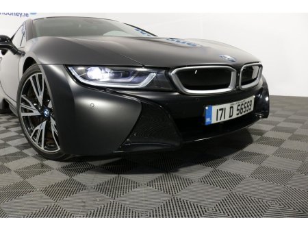 2017 BMW i8 - thumbnail 3