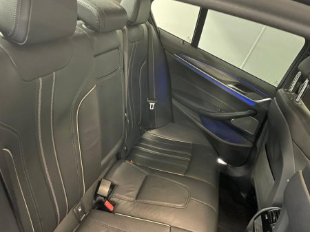 2021 BMW 5 Series - thumbnail 14