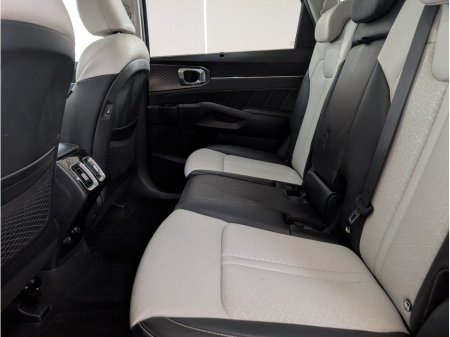 2024 Kia Sorento Dsl SAM €54,995 thumbnail