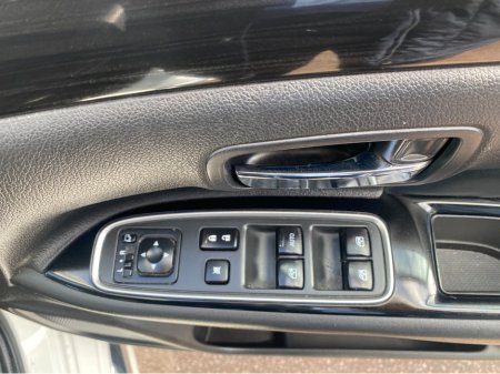 2016 Mitsubishi Outlander - thumbnail 14