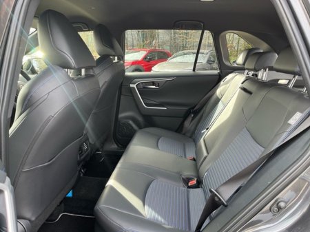 2025 Toyota Rav4 - thumbnail 7