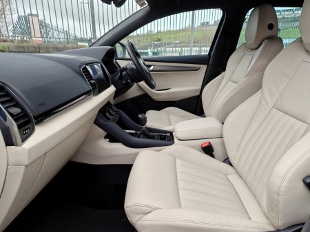 2023 Skoda Karoq - thumbnail 5