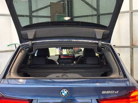 2022 BMW 5 Series 520d M Sport Pro Touring €44,995 thumbnail