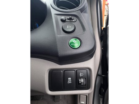 2011 Honda Insight - thumbnail 23