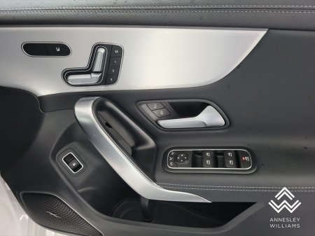 2025 Mercedes-Benz CLA Class - thumbnail 23