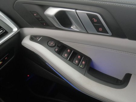 2025 BMW X5 - thumbnail 21