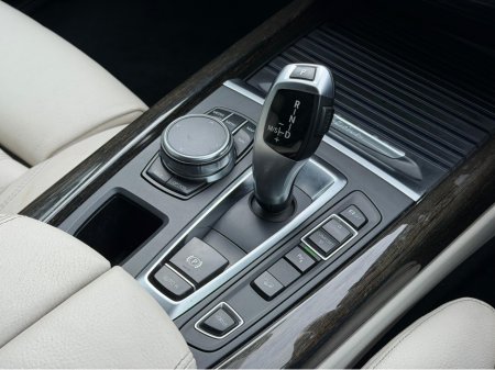 2016 BMW X5 - thumbnail 28