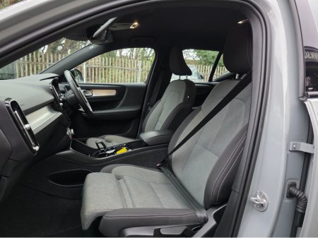 2023 Volvo XC40 RECHARGE T6 PLUS DARK AWD 350 BHP PHEV FINANCE ARRANGED. SIMI. AA APPROVED €35,950 thumbnail