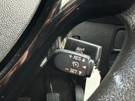 2017 Peugeot 108 - thumbnail 20