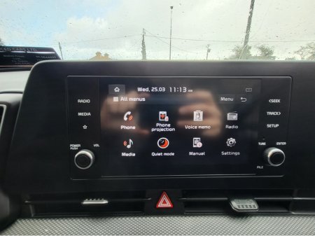 2023 Kia Sportage - thumbnail 6