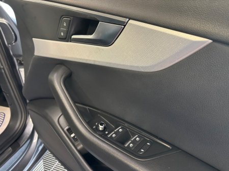 2018 Audi A4 - thumbnail 10